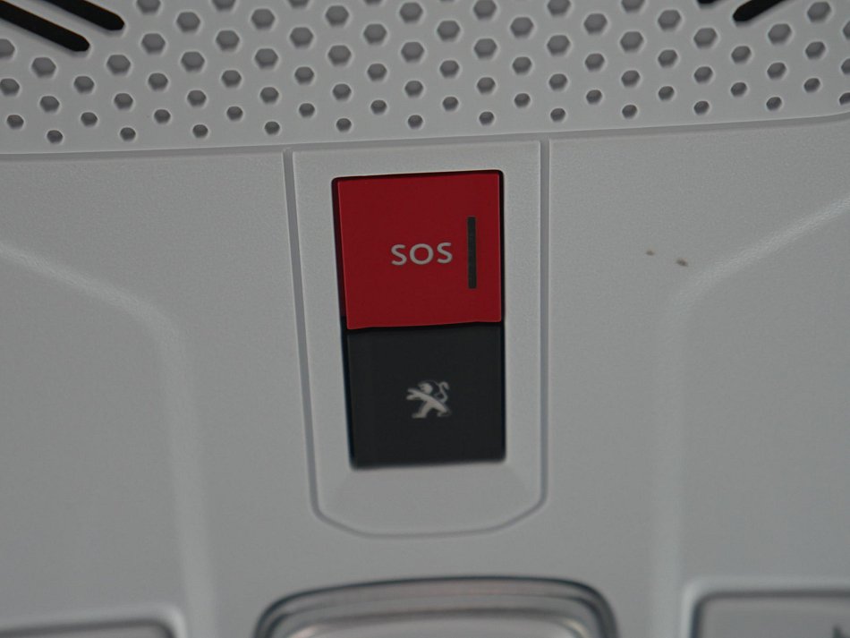 Peugeot 2008 1.5 Blue HDi 