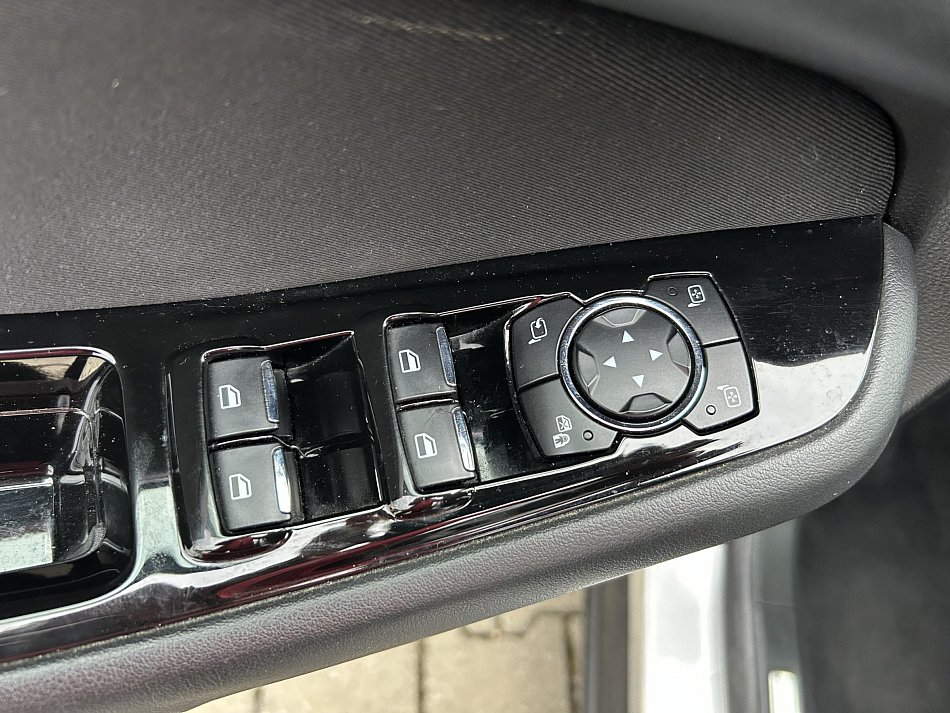 Ford Galaxy 2.0 TDCi Titanium