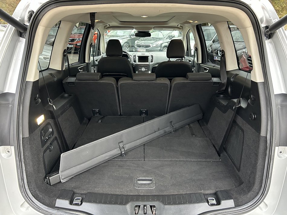 Ford Galaxy 2.0 TDCi Titanium