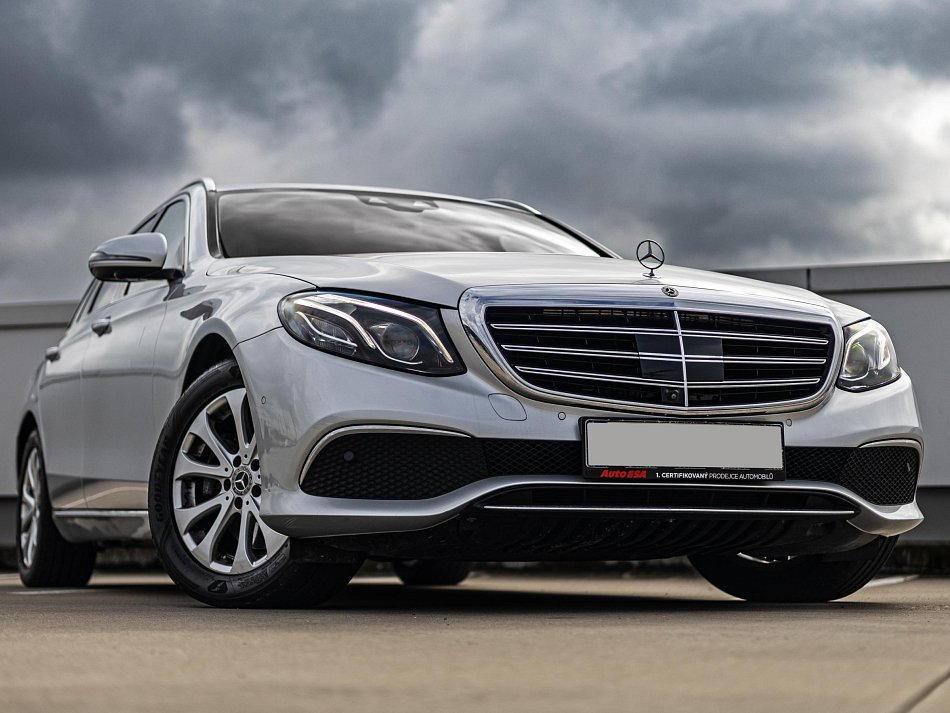 Mercedes-Benz Třída E 2.0CDi  E220 4M