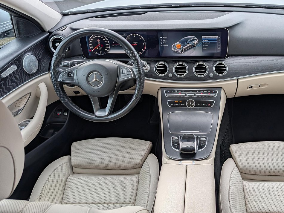 Mercedes-Benz Třída E 2.0CDi  E220 4M