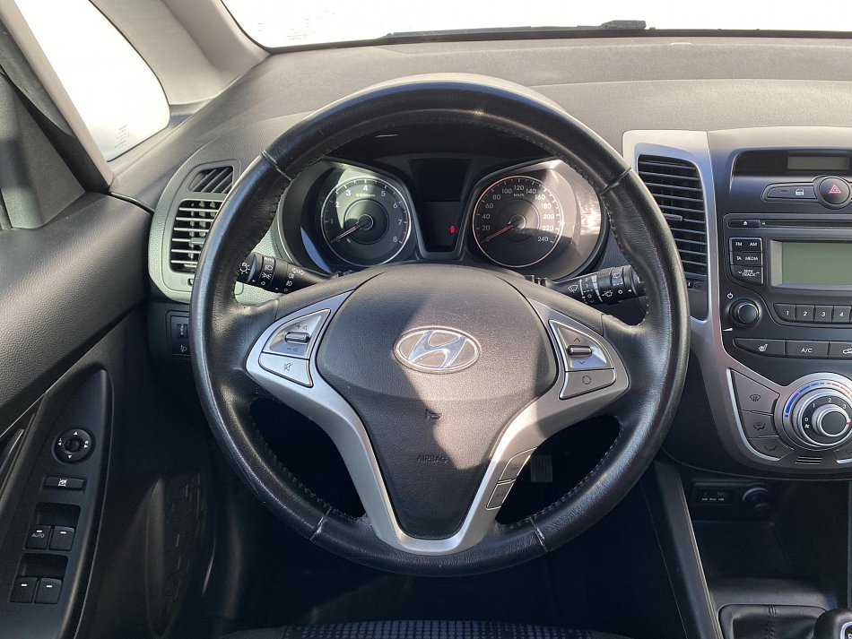 Hyundai Ix20 1.4i 