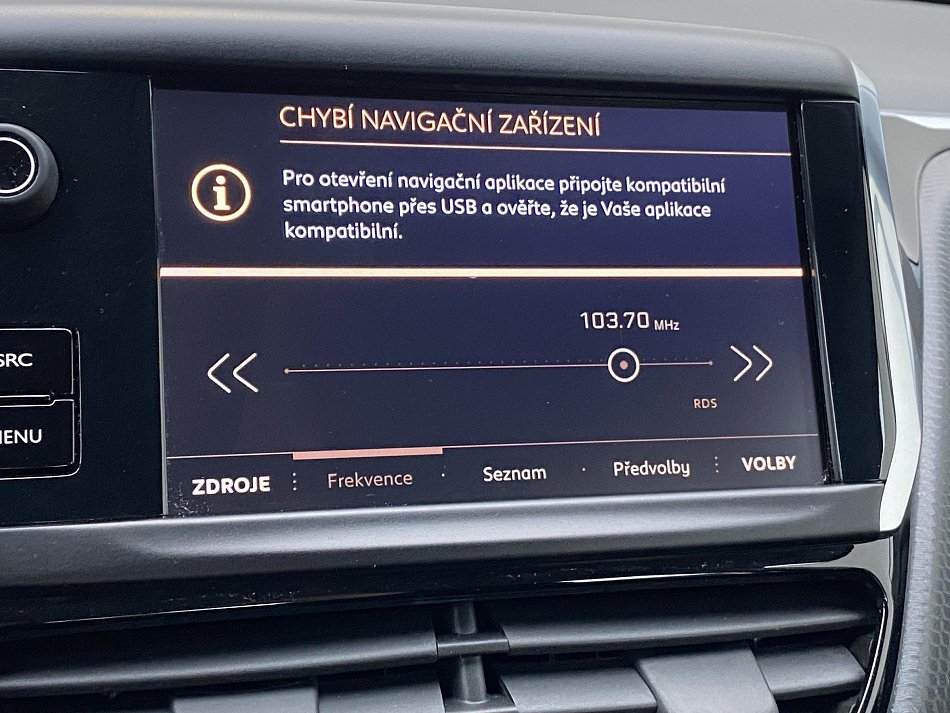 Peugeot 2008 1.2i Active