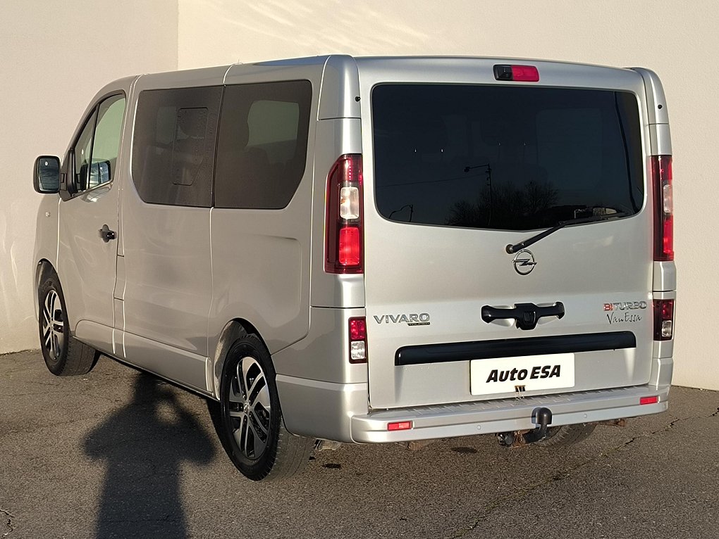 Opel Vivaro 1.6CDTi  TOUR