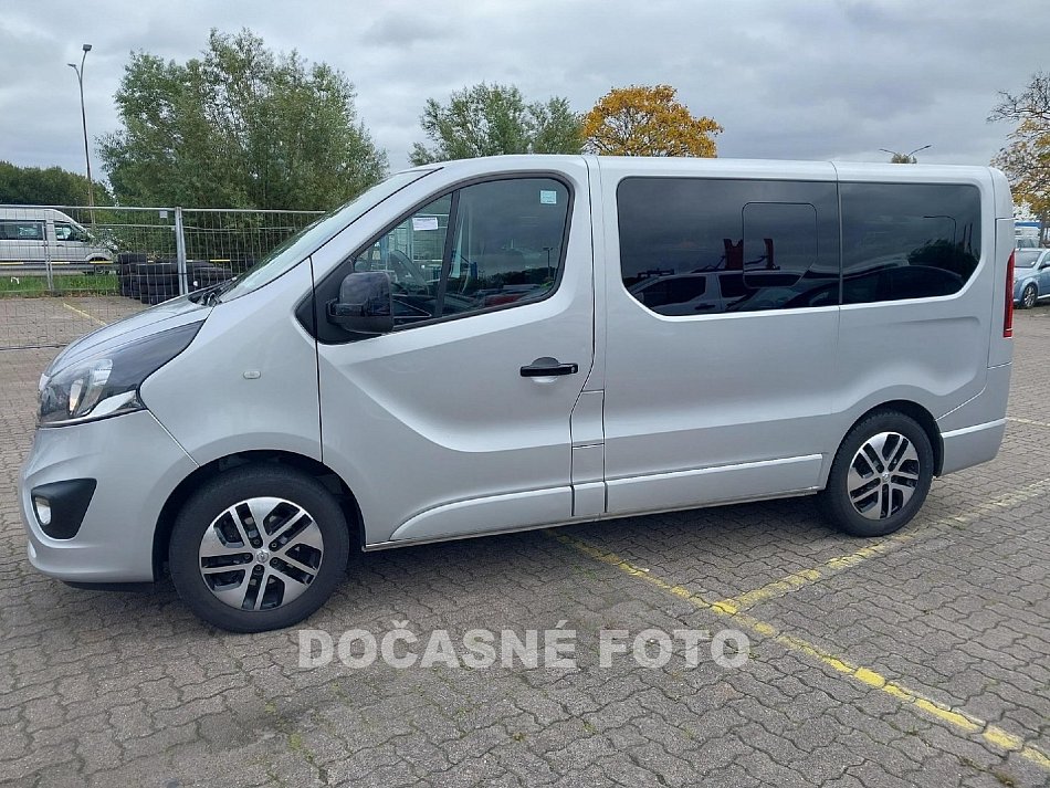 Opel Vivaro 1.6CDTi  TOUR