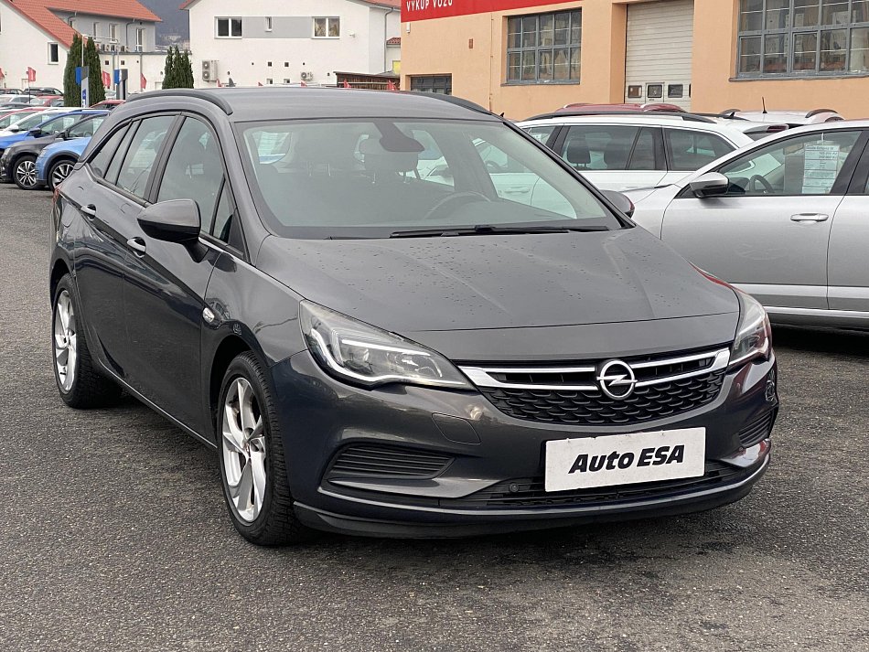 Opel Astra 1.6 CDTi 