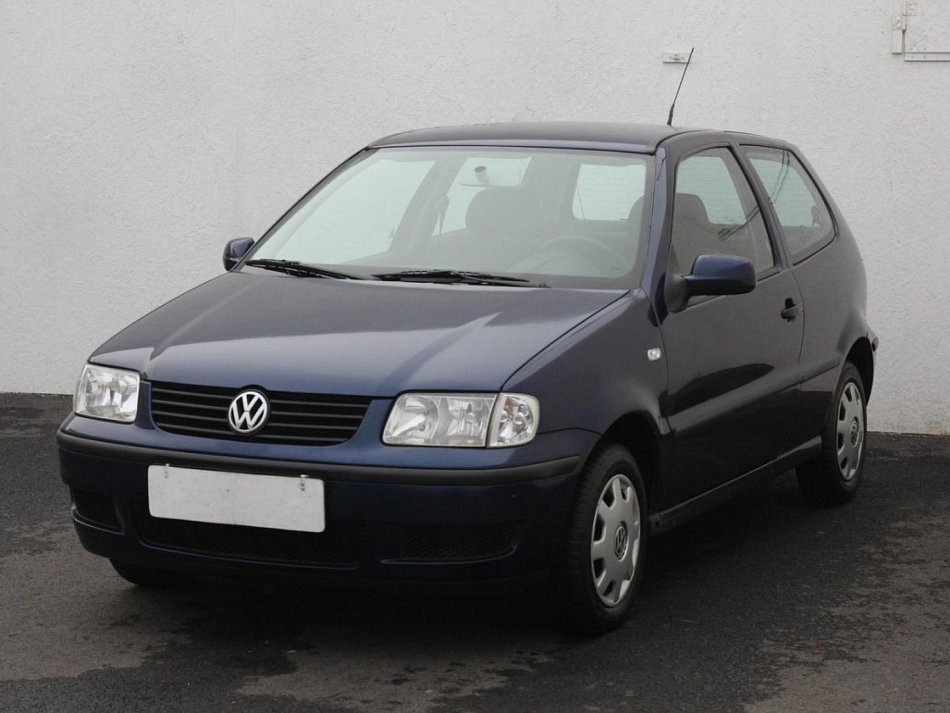 Volkswagen Polo 1.0i 