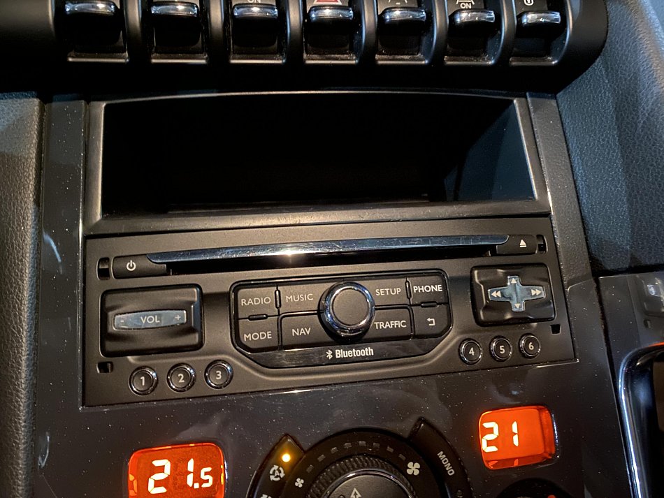 Peugeot 3008 2.0 HDi 