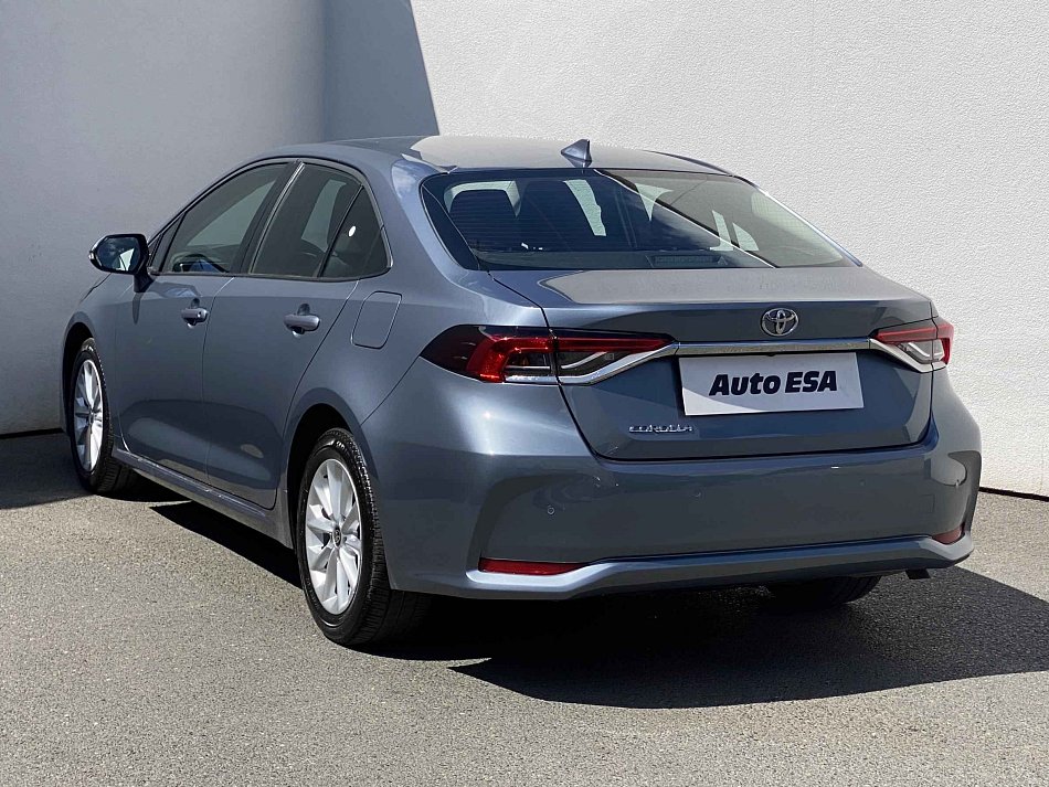 Toyota Corolla 1.5 VVT-i Comfort