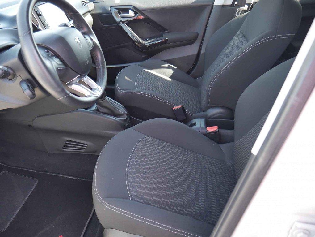 Peugeot 208 1.2 PT Active