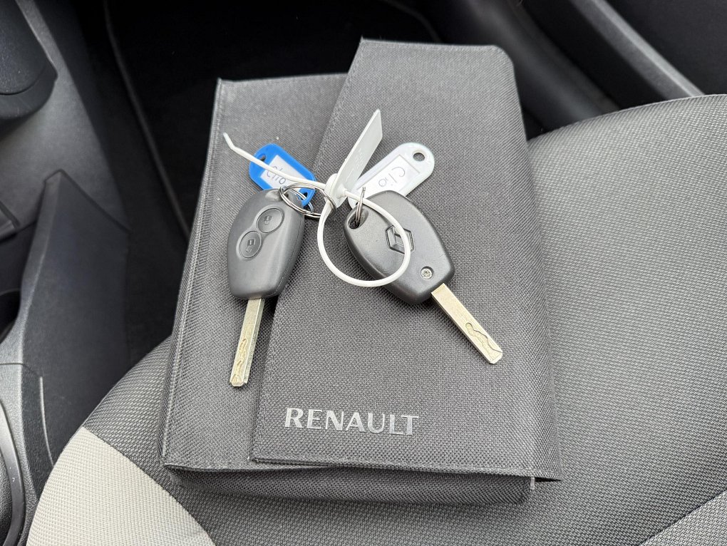 Renault Clio 1.2 i 