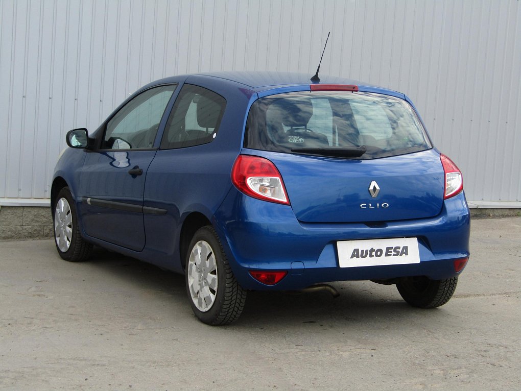 Renault Clio 1.2 i 
