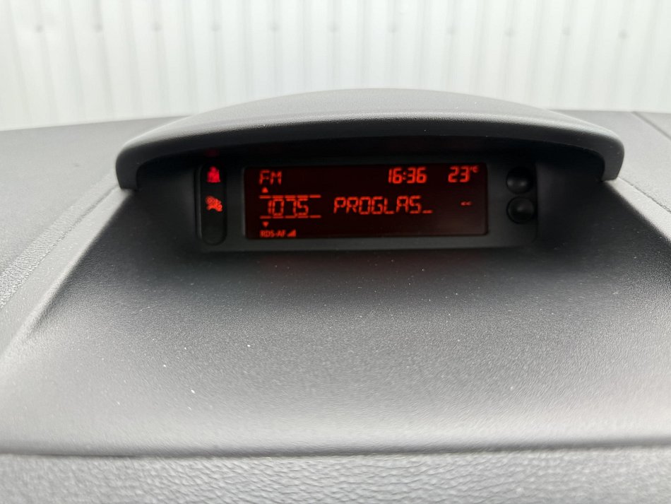 Renault Clio 1.2 i 