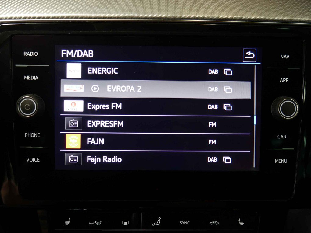 Volkswagen Passat 2.0TDi R-Line