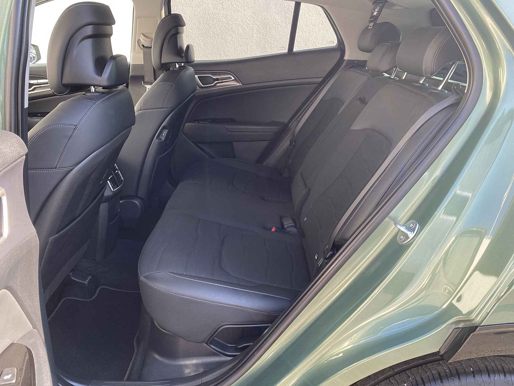 Kia Sportage 1.6T-GDi HEV  4x4
