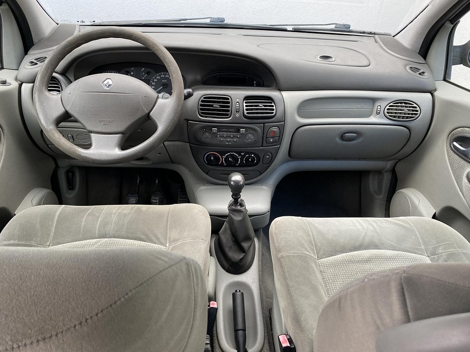 Renault Scénic 1.9dCi  Megane Scenic