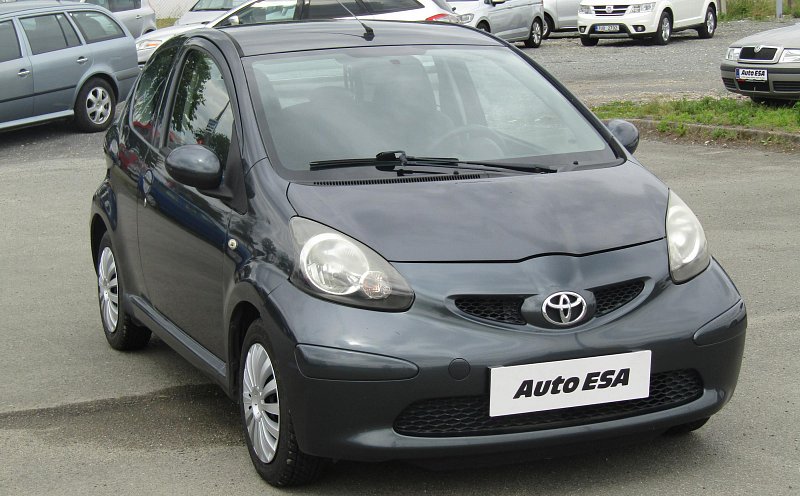 Toyota Aygo 1.0i 