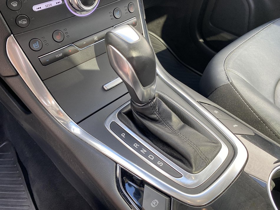 Ford Galaxy 2.0 TDCi Titanium AWD 7míst