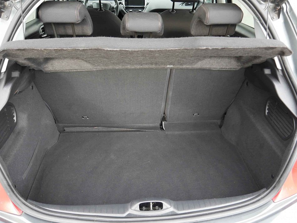 Peugeot 208 1.2 VTi 