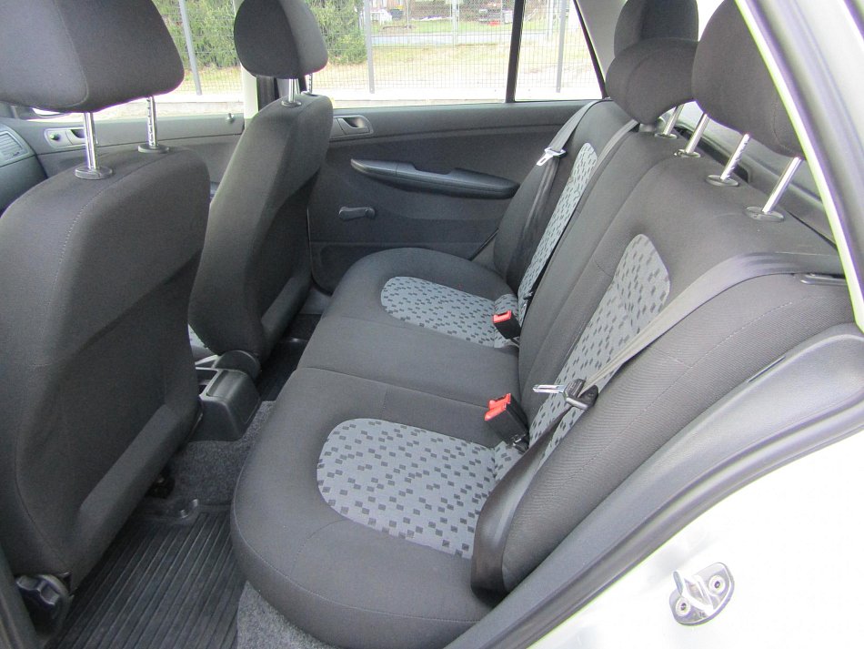 Škoda Fabia I 1.2 12V 
