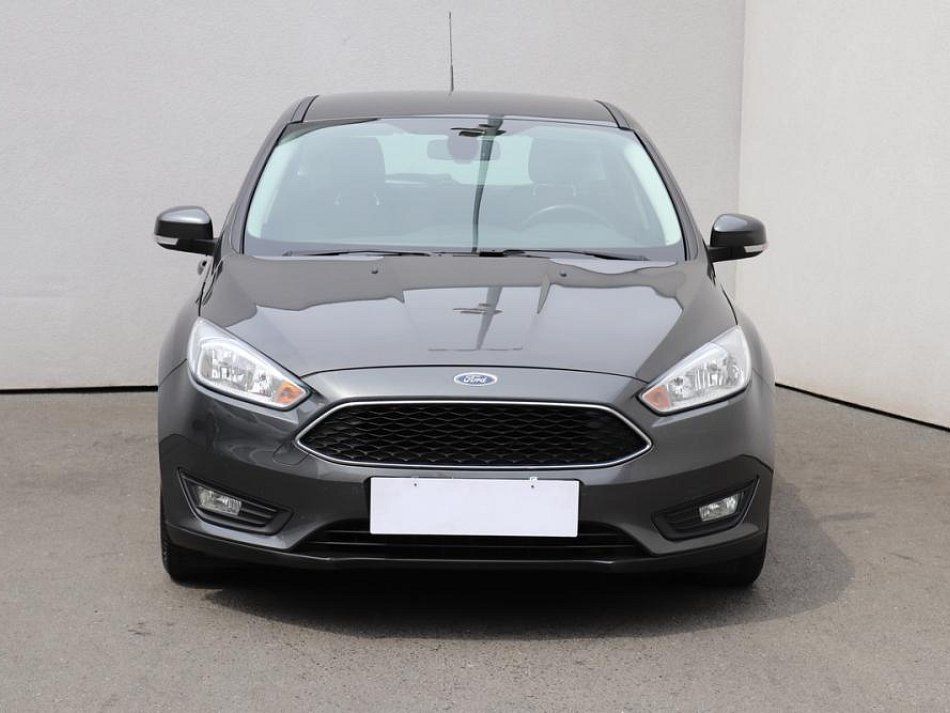 Ford Focus 1.5i Titanium
