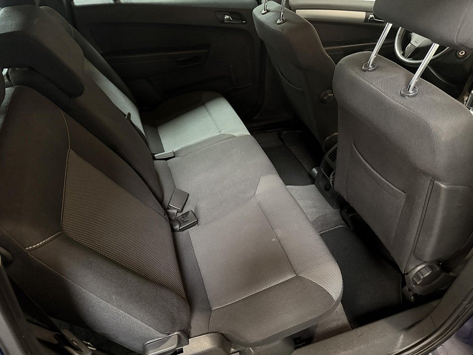 Opel Zafira 1.9CDTi 