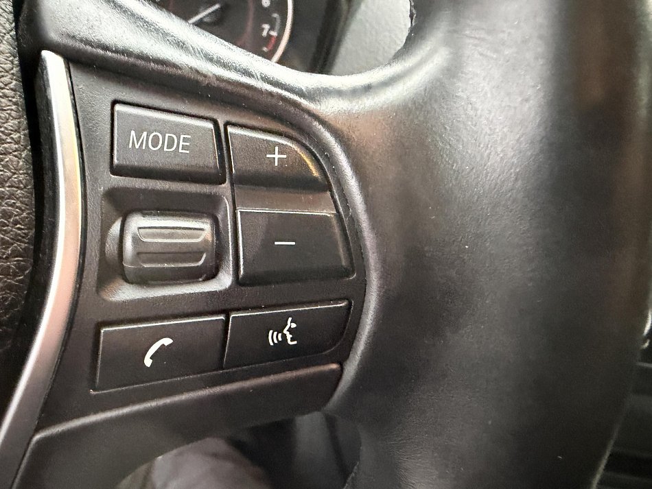 BMW Řada 1 1.6i Sport 114i