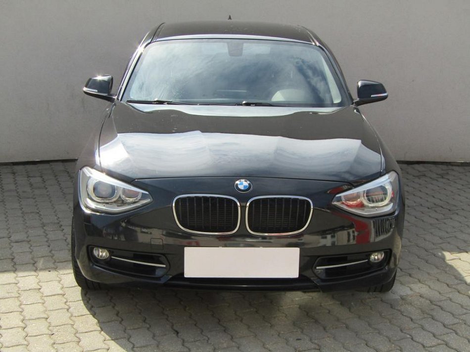 BMW Řada 1 1.6i Sport 114i
