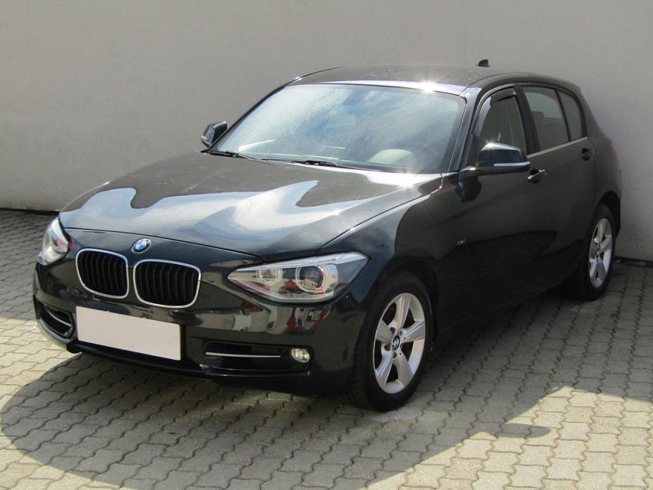 BMW Řada 1 1.6i Sport 114i