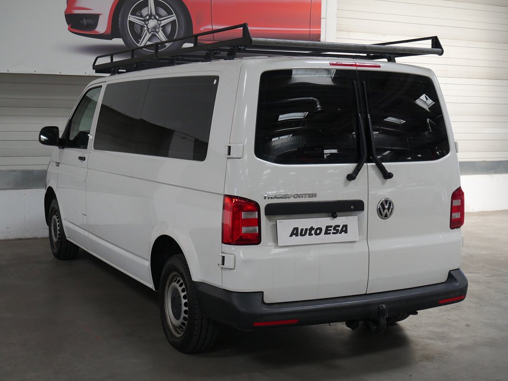 Volkswagen Transporter 2.0TDi  L2 9míst