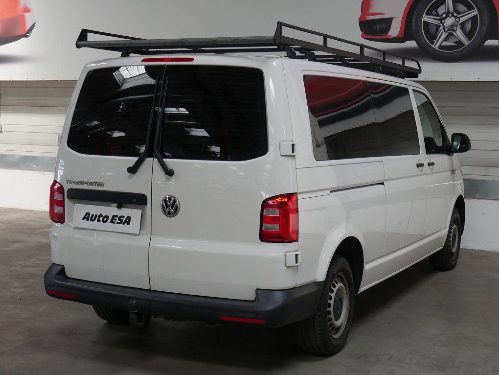 Volkswagen Transporter 2.0TDi  L2 9míst