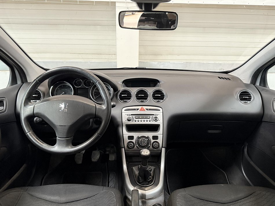 Peugeot 308 1.6 VTi 