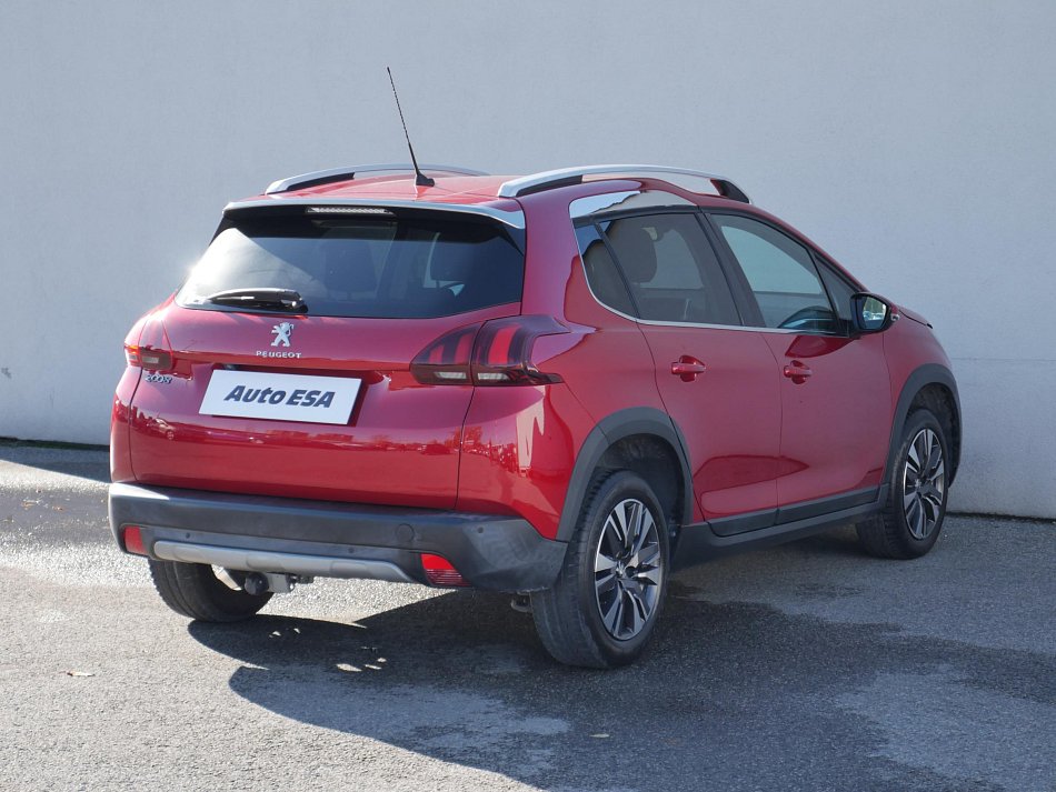 Peugeot 2008 1.2 PT Allure