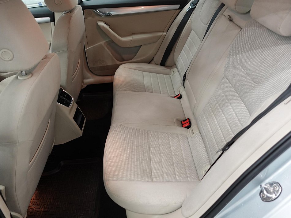 Škoda Octavia III 2.0 TDi 