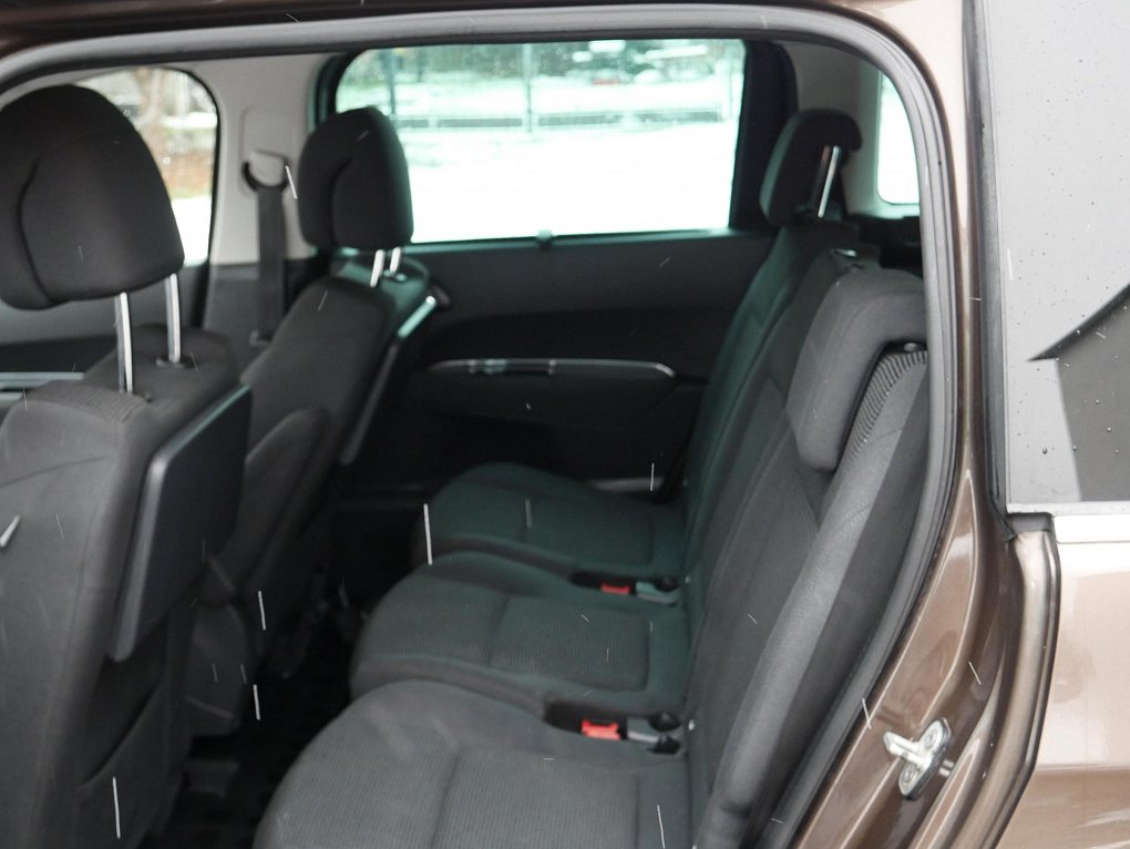 Peugeot 5008 2.0 HDi Active