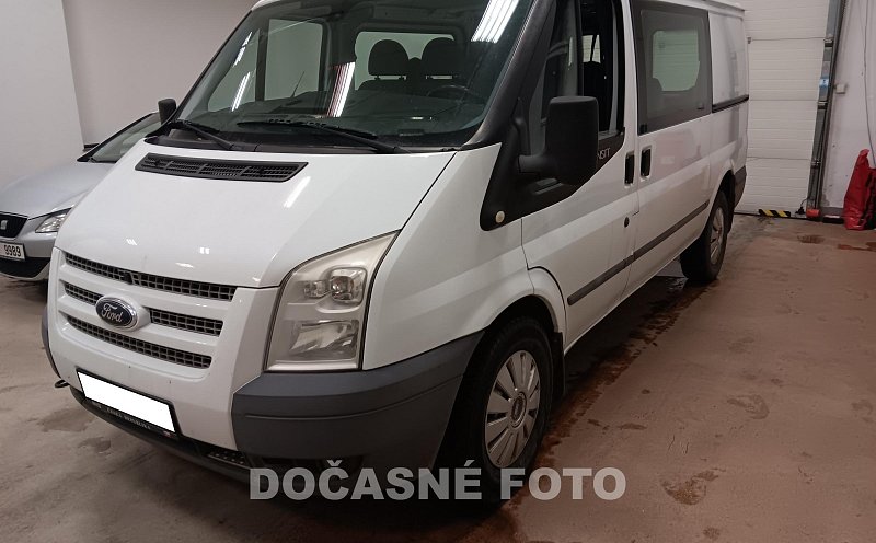 Ford Transit 2.2TDCi Trend 6míst
