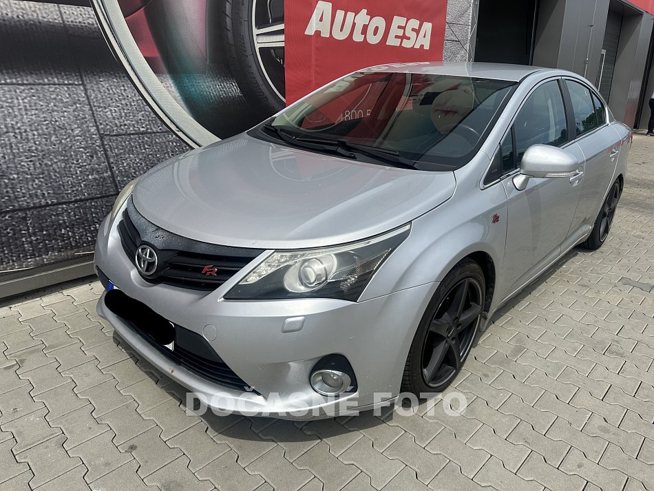 Toyota Avensis 2.2D 