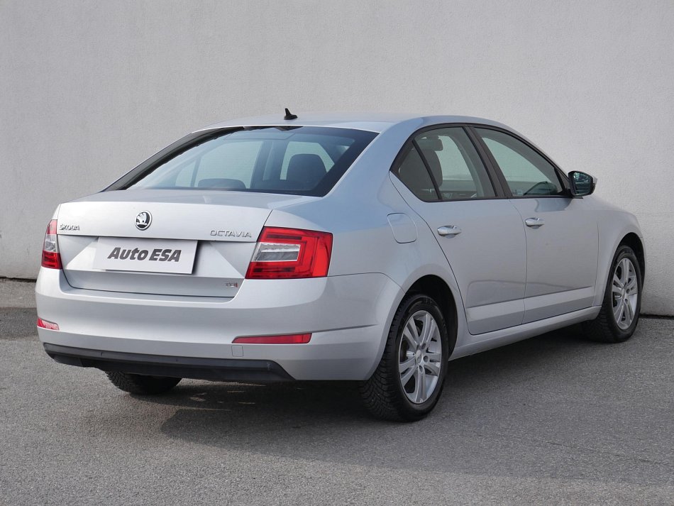 Škoda Octavia III 2.0 TDi Elegance