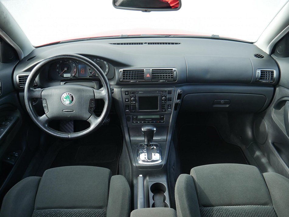 Škoda Superb 2.8 V6 