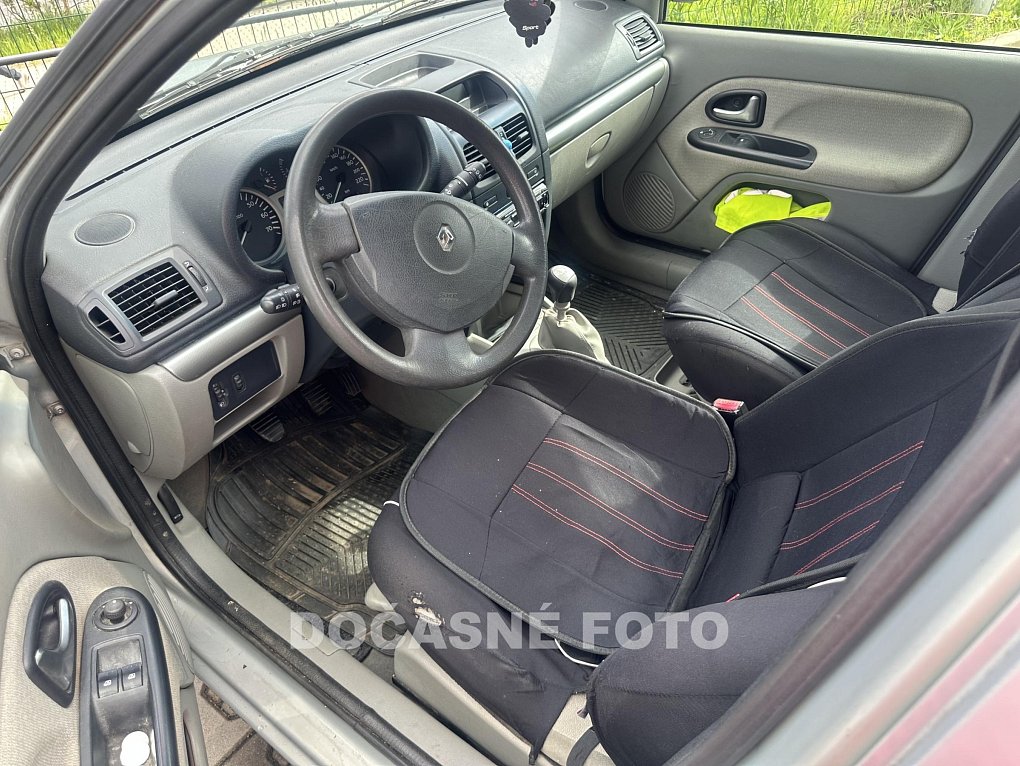 Renault Clio 1.2 i 
