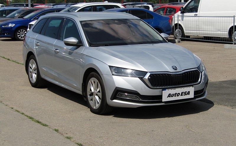 Škoda Octavia IV 1.5 TSi Style