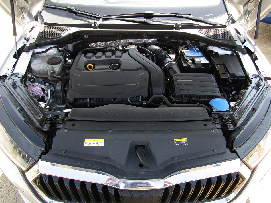 Škoda Octavia IV 1.5 TSi Style