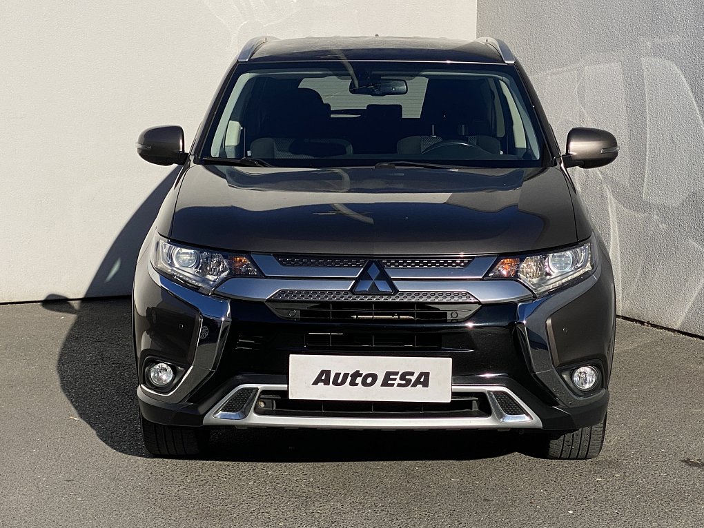 Mitsubishi Outlander 2.0MiVEC 