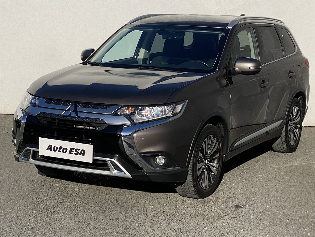 Mitsubishi Outlander 2.0MiVEC 