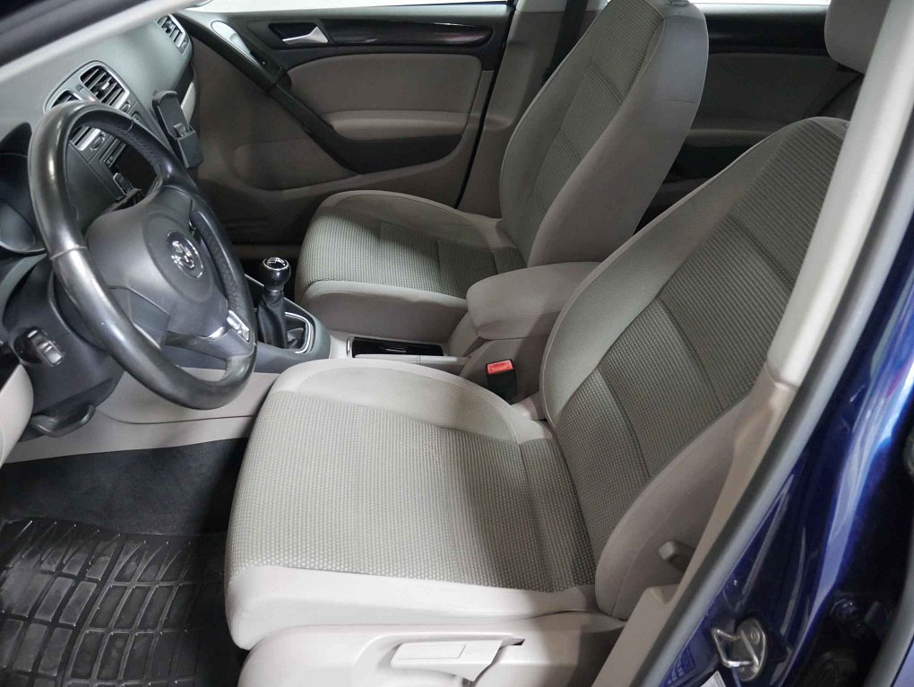 Volkswagen Golf 1.6TDi 