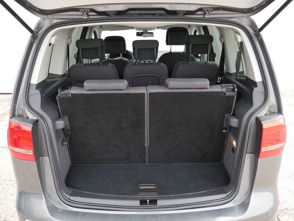 Volkswagen Touran 2.0TDi  7míst