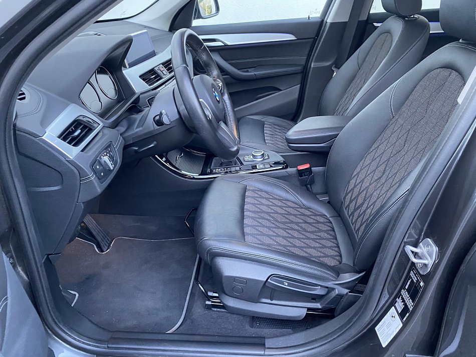 BMW X1 2.0d X-Line sDrive18d