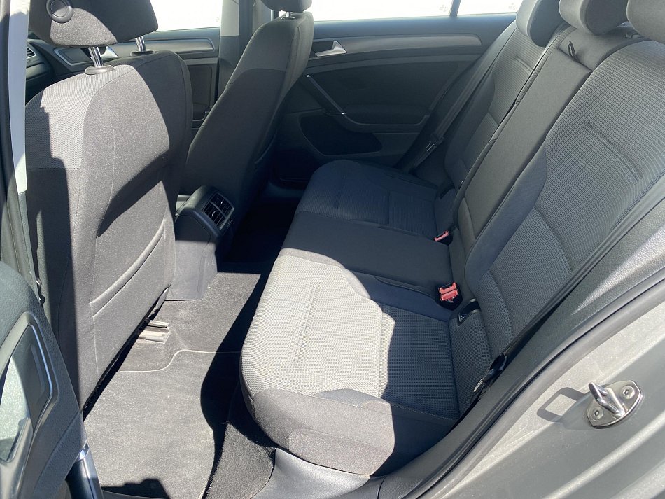 Volkswagen Golf 2.0TDi Comfortline VII