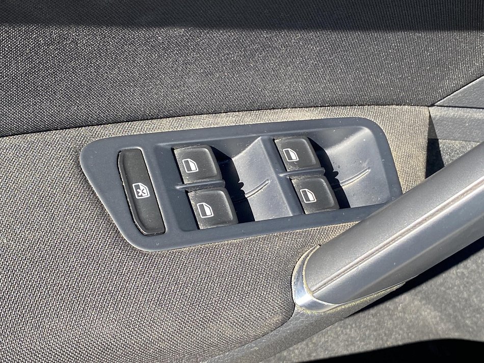 Volkswagen Golf 2.0TDi Comfortline VII