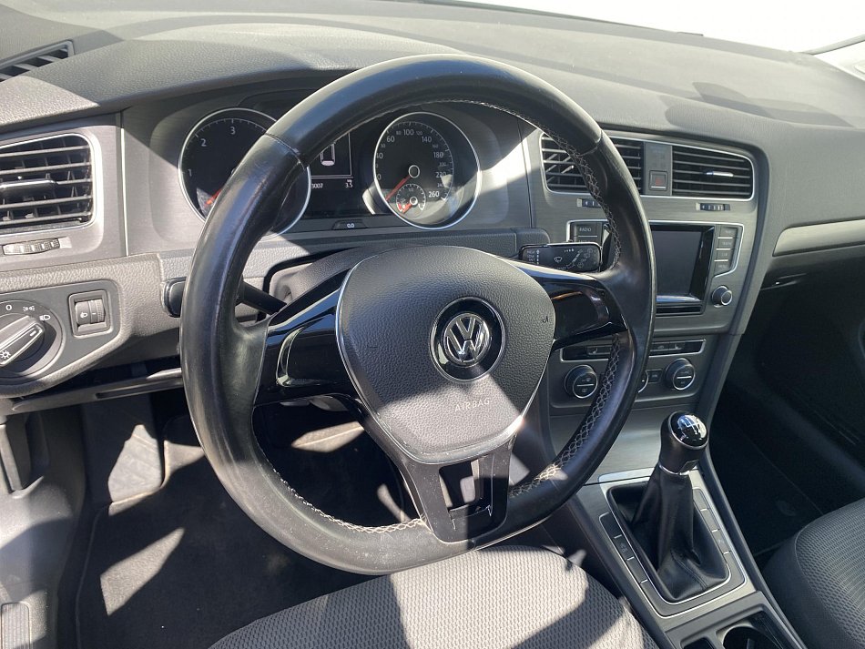 Volkswagen Golf 2.0TDi Comfortline VII